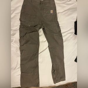 Size 32 waist grey thrifted carhartt cargo pants - loose men’s fit